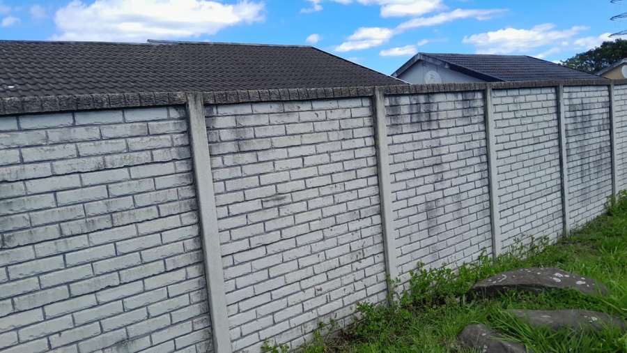 2 Bedroom Property for Sale in Haven Hills Eastern Cape